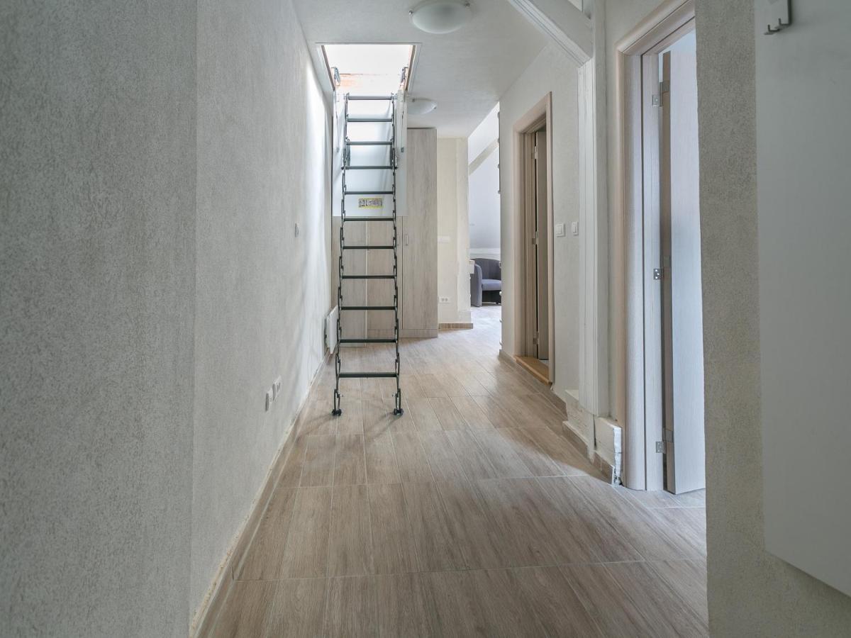 Center Apartment